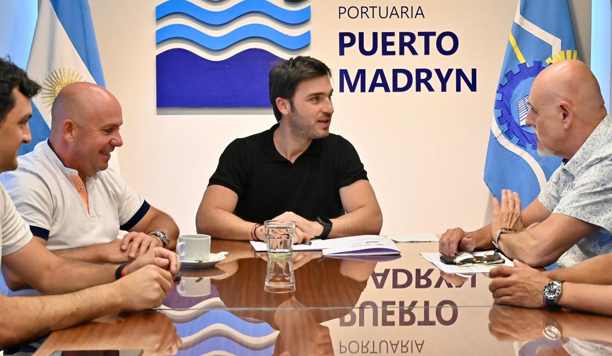Adm. Portuaria de Puerto Madryn tweet media