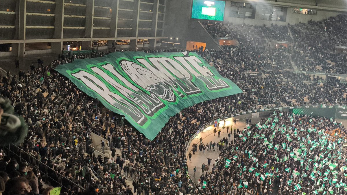 PBpatanegramad's tweet photo. Pues se ha quedado buena noche. https://t.co/NoJlaXdfZ1