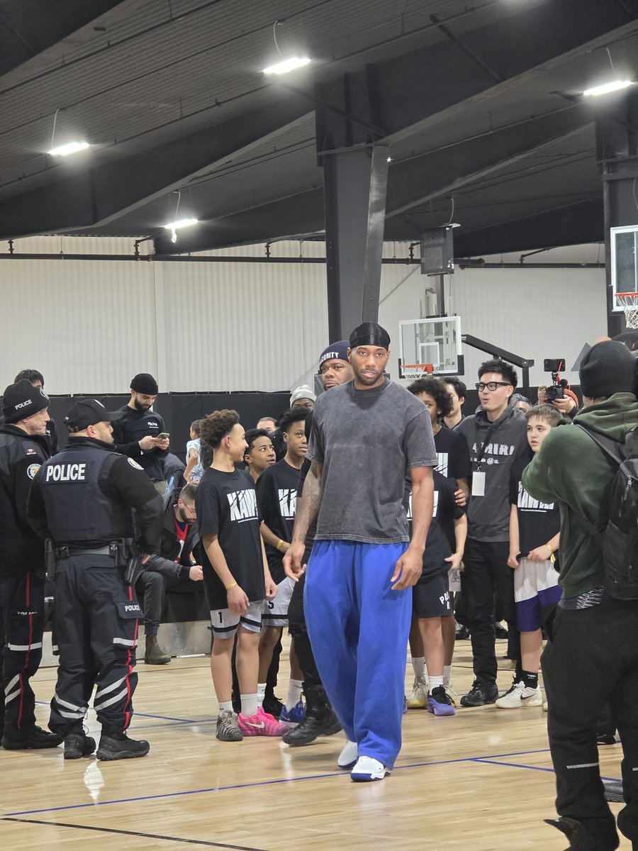 Scarboroughspot's tweet image. Kawhi in Scarborough