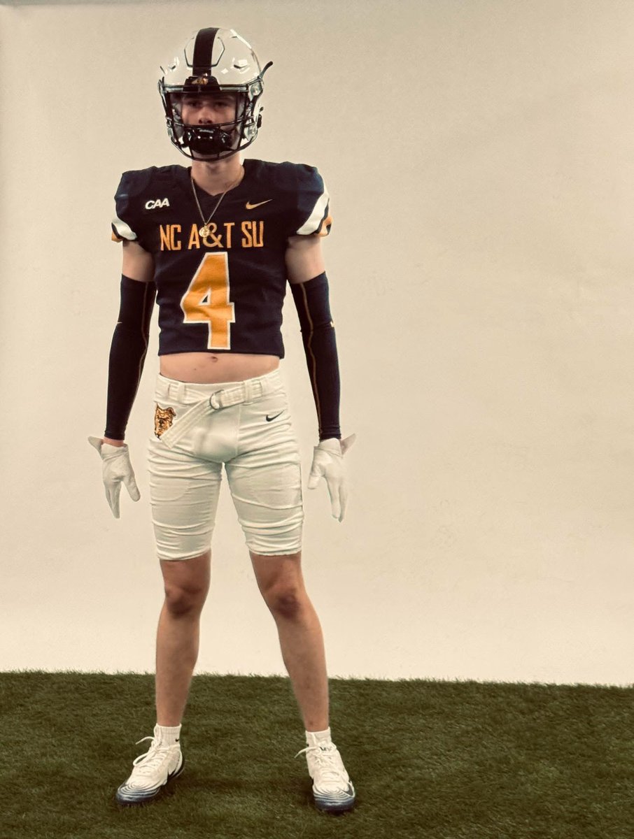 SusanDampier2's tweet image. I am so grateful that my son will attending NCA&amp;amp;T, and truly honored that they believed in Fionn and chose him to be part of their history. 

My heart is so happy!! 💙💛

#ncat
#ncatfootball
#aggieland
#AggiePride
