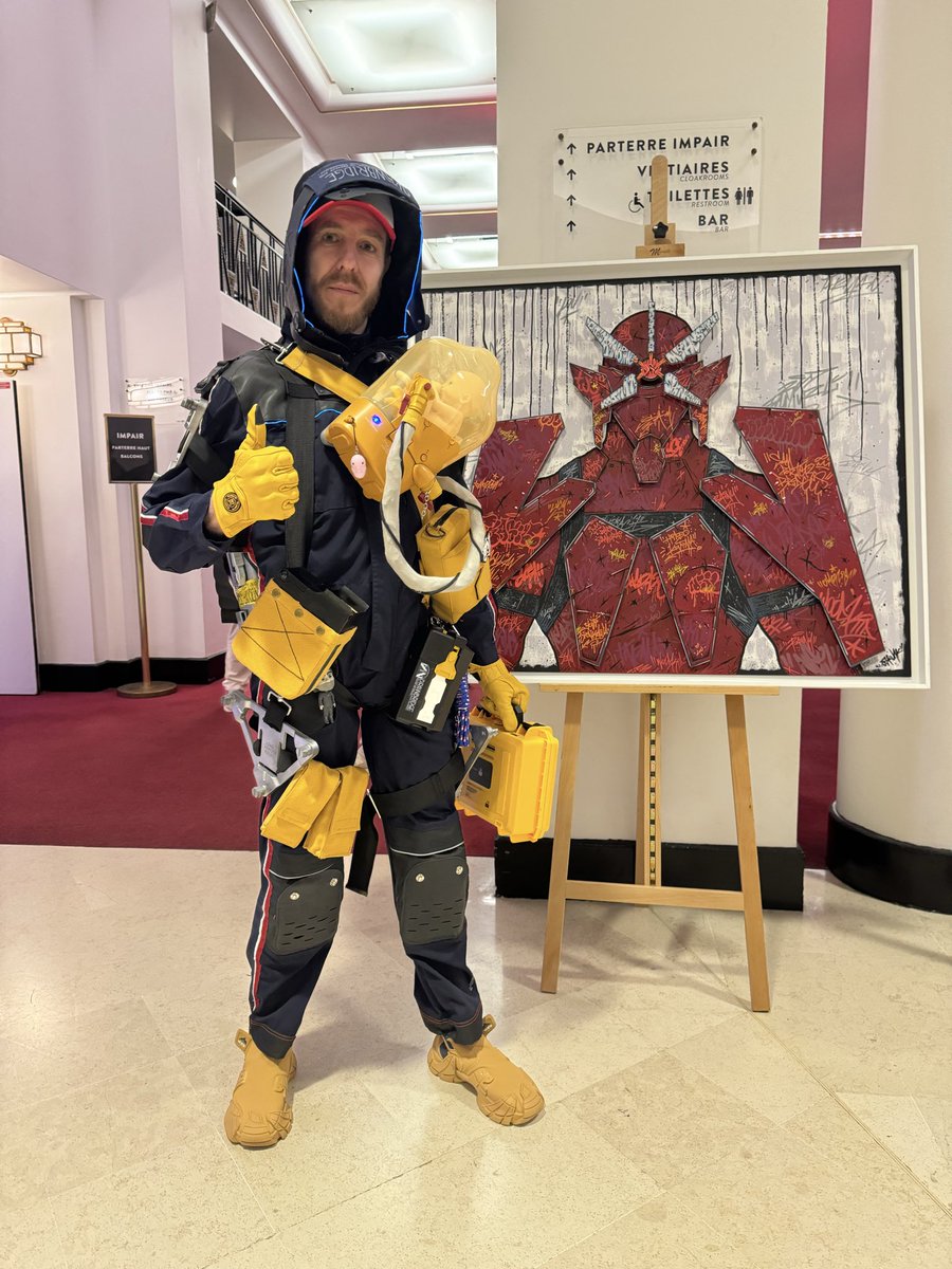 0tamago's tweet image. This Night at Paris was so cool !!!
I met a lot of #DeathStranding fans from all around the world.
I’ve heard @HIDEO_KOJIMA_EN was in the hall bit I did not saw him 🥲
THANK YOU