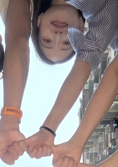 roong1220's tweet image. 세영언니 찐으로 마라톤하러 홍콩갔다고 !!!!!