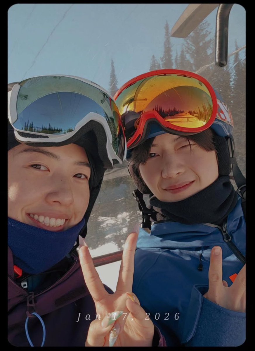 Only528hu's tweet photo. 보고싶었어�� https://t.co/Fayi6CIaVP
