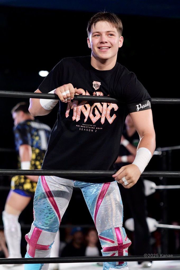 Amanda Louise Martin tweet media