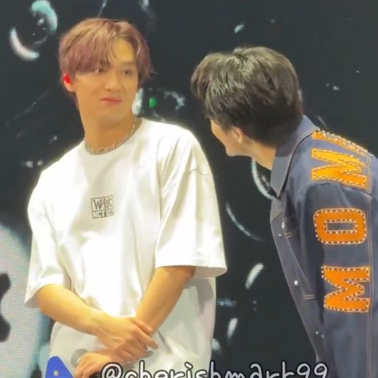 krystearss's tweet image. even he was weirded tf out