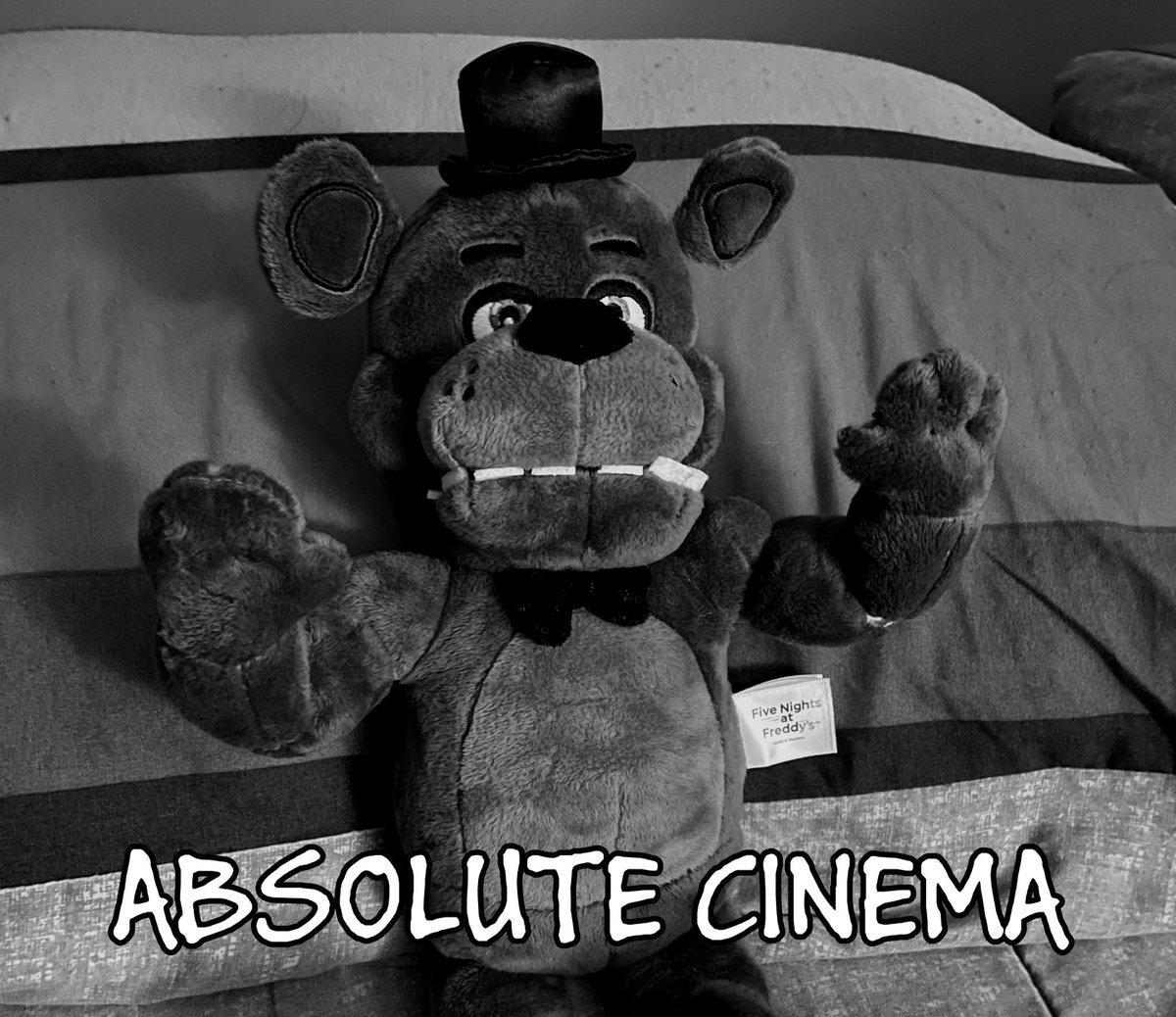 KhariDoodles's tweet image. I’ve only had the Articulated Talking Freddy Plush for an about an hour and I love him so much 

He’s such a unique piece of FNAF merch, def a must have 

I don’t know what I’d do without him… 

ALSO HE CAN JUMPSCARE AT RANDOM… IS MINE HAUNTED OR IS THIS A HIDDEN FEATURE