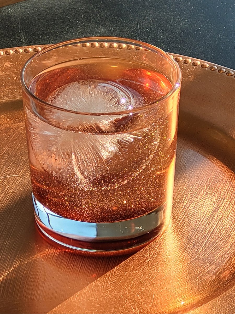 try our Mardi Gras!  2 oz Berry &amp; Ube Gin, RAFT hibiscus-lavendar syrup, berry Bubly &amp; edible gold glitter!  (aka our popular "Berry Highball," minus the glitter) #tasty #shiny #gin #gincocktail #trendsetter #everettwa #mukilteo #dteverett #painefield #craftcocktail 21+ of course