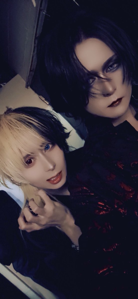 ansifle_uru's tweet image. この日は時間たっぷりあったからSEからハケるまでライブ全部見れました
おかげで出番めっちゃ気合い入りました
DLESSがいて緩いライブなんか出来ないんですよ