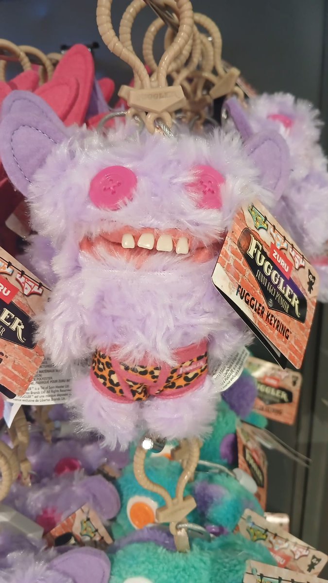 Arranqué un nuevo emprendimiento hago muñequitos ideal para regalo, de paso si conocen padres que quieran vender dientes de leche denles mi numero