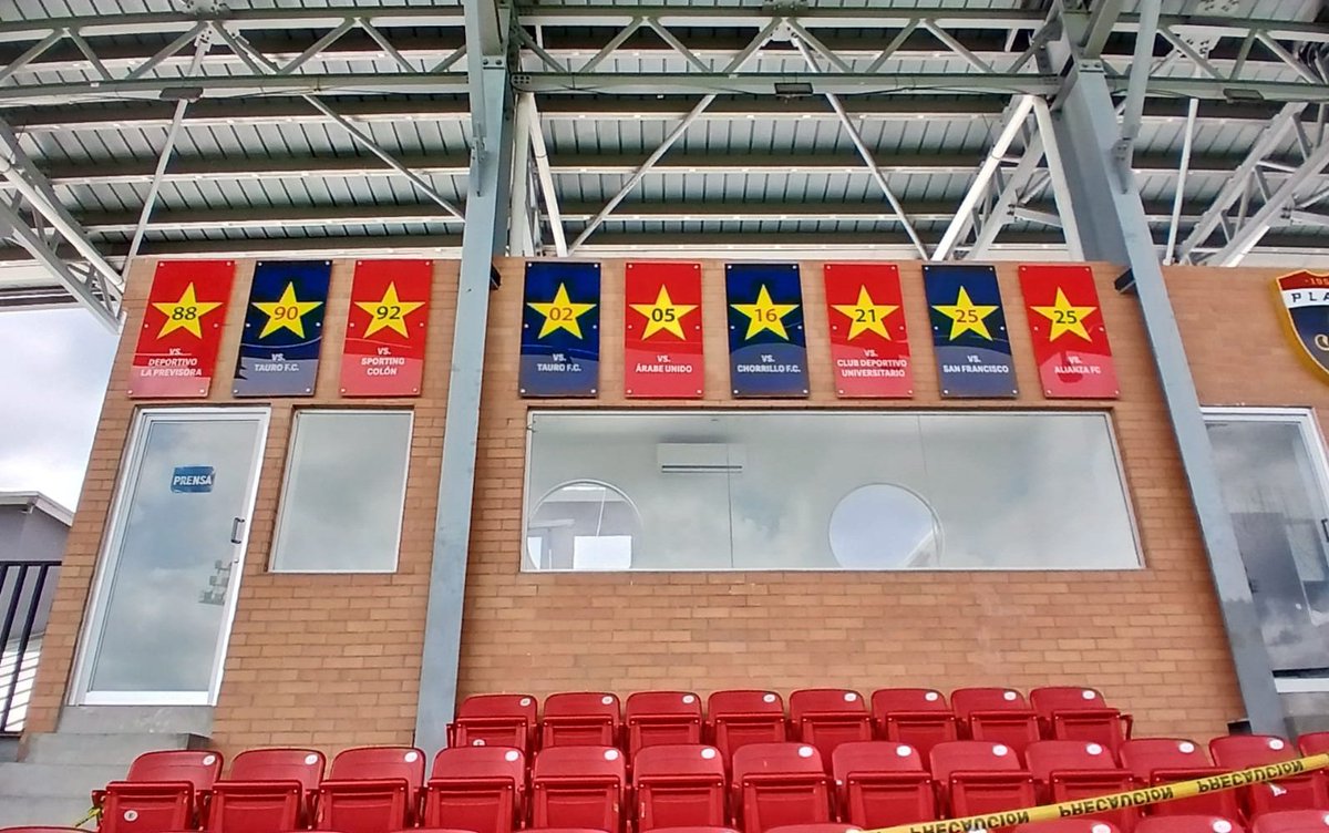 Nuestros Campeonatos los llevamos en el corazón y ahora La gloria esta escrita en nuestro estadio. Cada estrella representa un título ganado con pasión, esfuerzo y el amor por estos colores . Y tú, cual campeonato recuerdas más?? #ArribaPlaza <a href="/cdplazaamador/">CD Plaza Amador</a> <a href="/LPFpanama/">LPF TIGO</a>