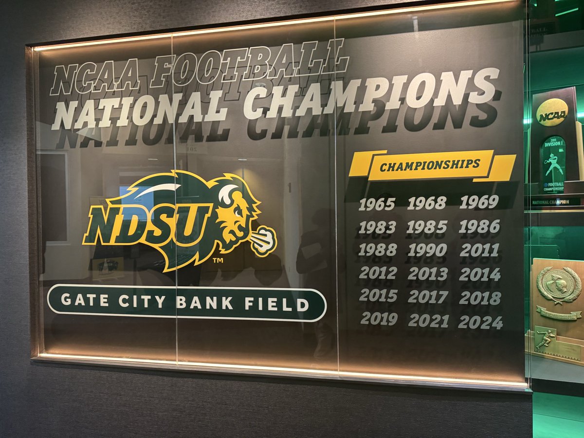 Jr.MichaelHill tweet media