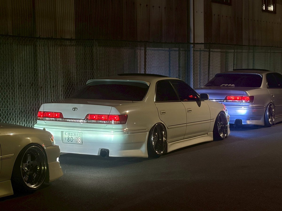 でおん tweet media