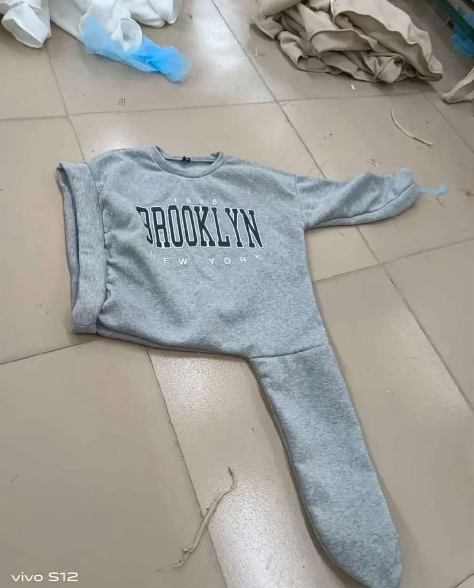 I am late to the outfit meme but here is the lovely <a href="/AngelFoxxo/">AngelFoxxo</a> in the V weggie sweat suit! #furry