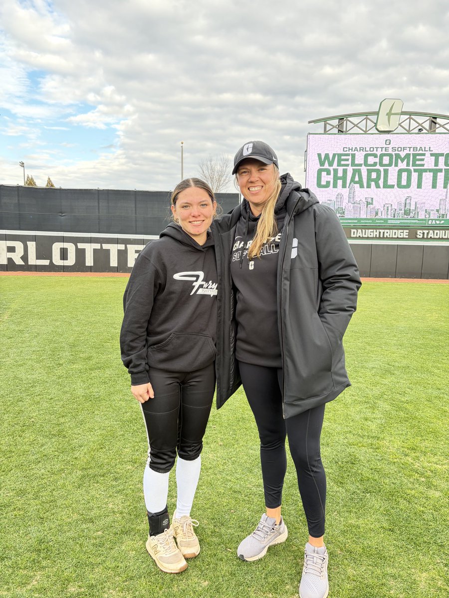 ilatrue2027's tweet photo. Thank you @cbreault12 and @JakeCombs_ for hosting the UNC Charlotte Winter prospect camp this afternoon! What an honor it was to receive feedback and interact with you coaches! @FuryBianco_FL @CoastRecruits @CoastRecruitsSB @FuryPlatinum @SoftballRecruit https://t.co/JuCtY3bGuK