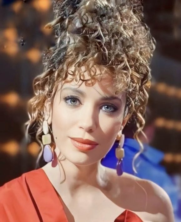 Qué guapa eres #CarolRovira