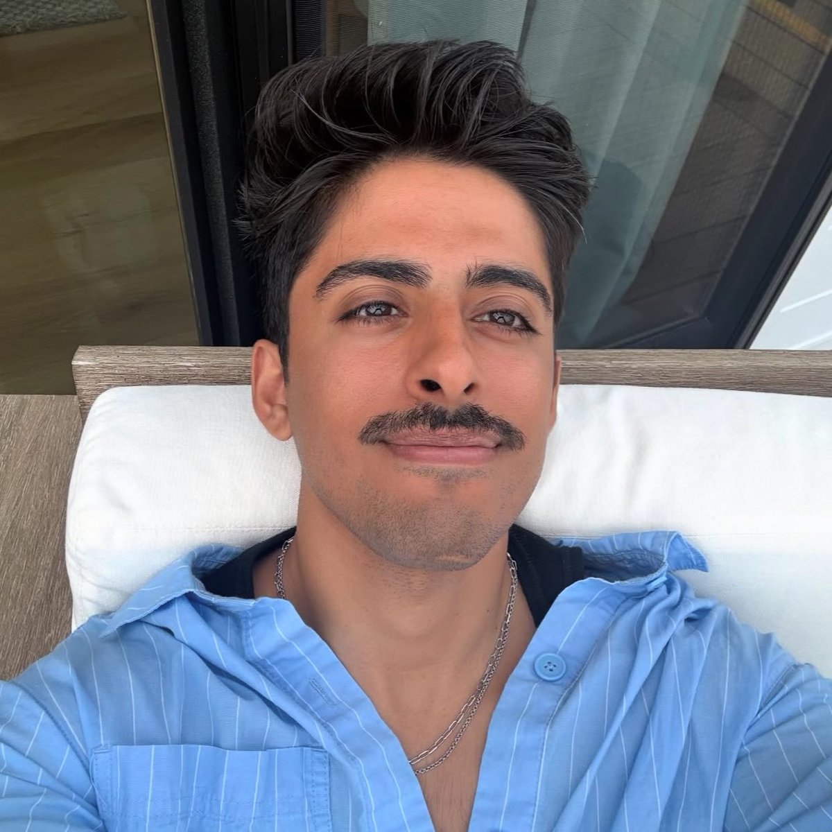 PopBase's tweet image. Happy 27th birthday to the talented Karan Brar.