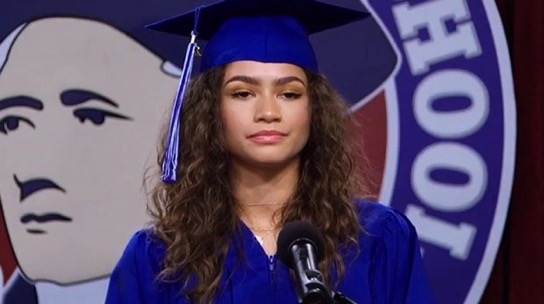 PopBase's tweet image. ‘K.C. Undercover’ premiered 11 years ago today.