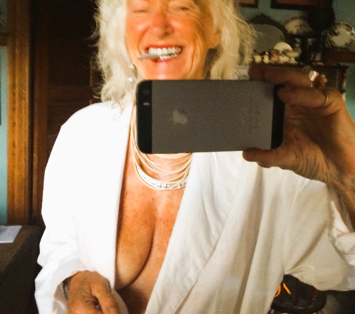 vtdiva49's tweet photo. Goodnight! https://t.co/tIwN6S2zx6