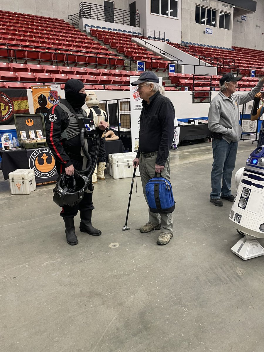 Star Wars Reactions tweet media