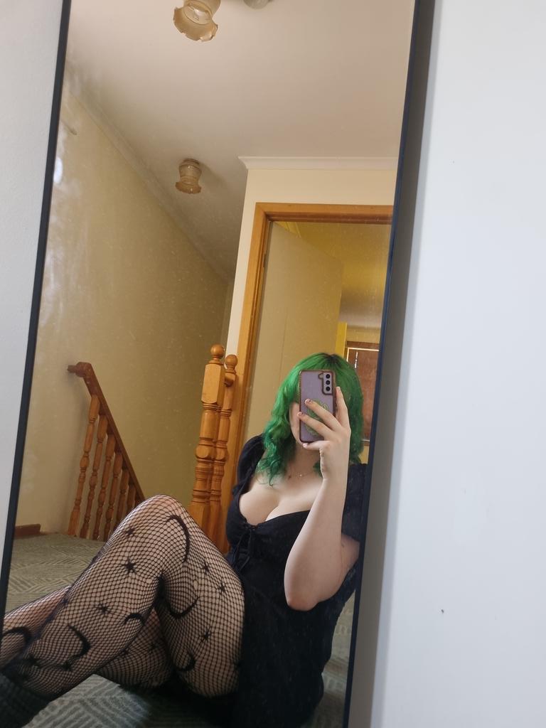 thereisnobeth tweet media