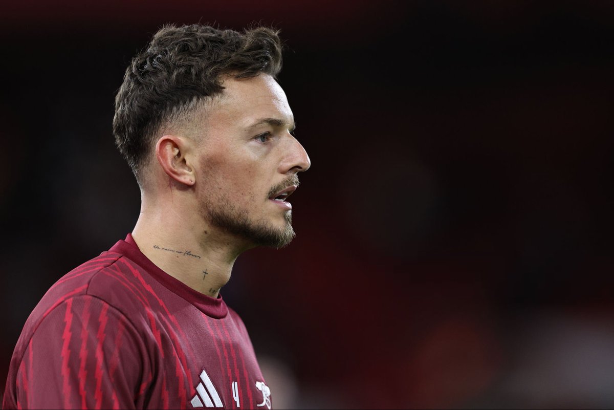 Fai9alAFC's tweet image. White ❤️‍🩹 #NFOARS