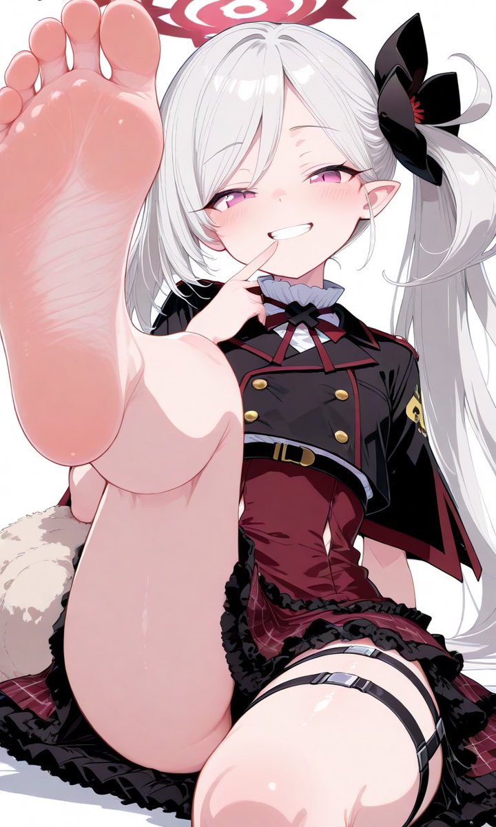 core__0311's tweet photo. 便利屋の足裏 https://t.co/nf9kZBFbi2