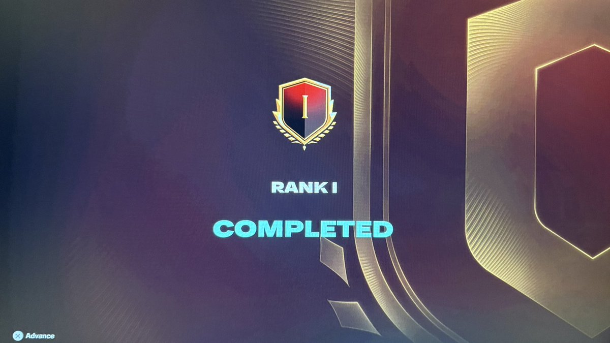 Ruud1gullit's tweet image. رانك ون جديد بس الحظ زق و تيل و البنت الأمريكيه مهر الرانك🫡❤️