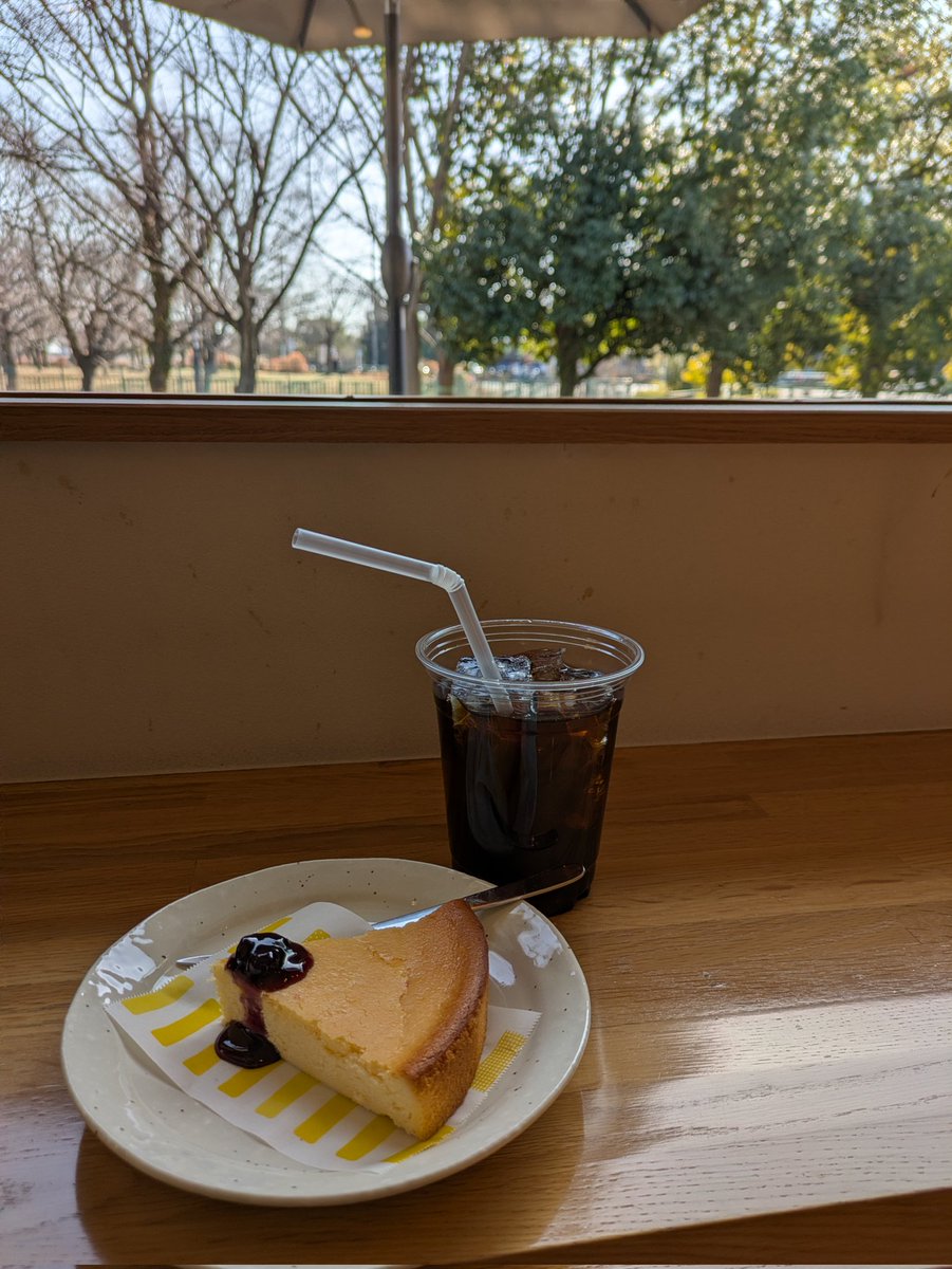 bcmaker59's tweet photo. 今日も江戸川
水門で写真撮りがち https://t.co/9qpGN2CgpX