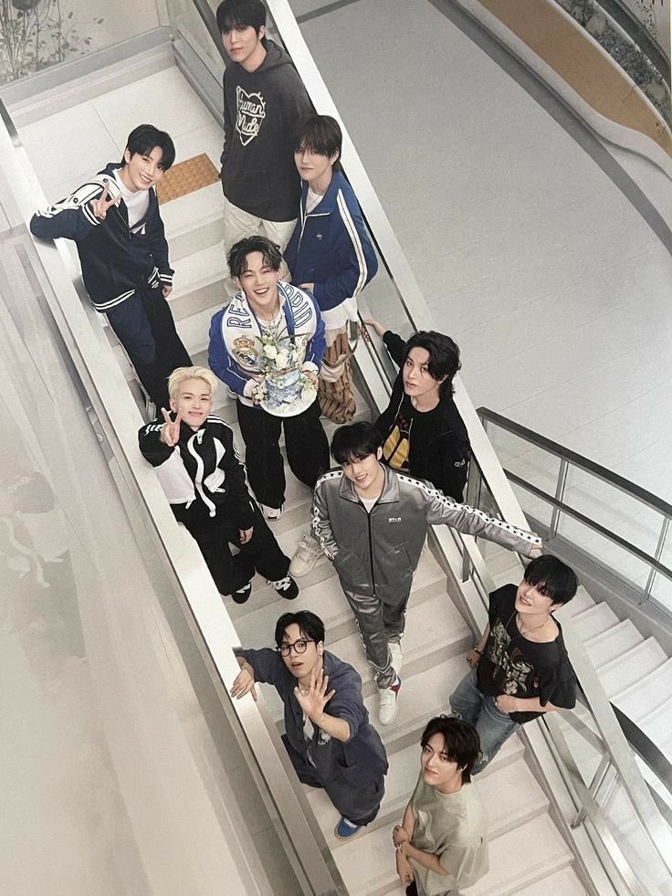 tar🪐 || lagi sibuk rl🤧 tweet media