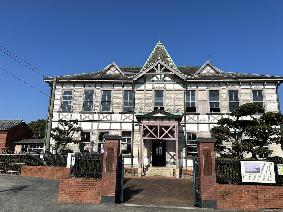 YOU39883031's tweet image. 今回、ツアー特別企画とし
フランシュシュの館へ特別入場させて
頂きました！
今では入る事が出来ないので
貴重な体験でした！
#ゾンサガ
#ゾンビランドサガバスツアー