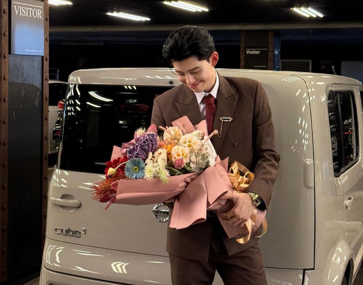 hellohellonn's tweet image. ปอนด์คือ best version of khun thee ไม่มีใครเล่นเป็นคุณธีร์ได้แบบนี้อีกแล้ว บทนี้มันต้องเป็นปอนด์ คนที่เล่นคุณธีร์ออกมาได้แบบนี้ ตลก น่ารัก หล่อ คนรักทั้งประเทศ ดีใจที่สุดคือมีคนค้นพบปอนด์เยอะมาก รักปอนด์

 #MeAndTheeSeriesFinalEP #ppnaravit