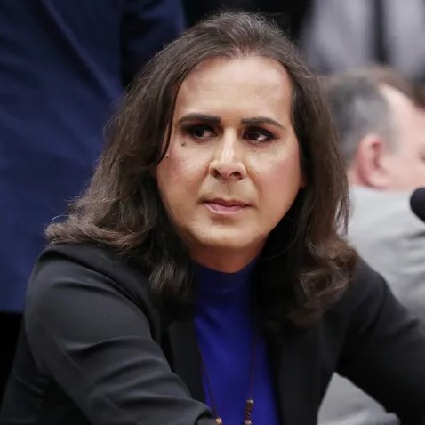 NP__Oficial's tweet image. 🚨 Atenção l Nikolas Ferreira paga indenização de R$ 65.522,29 a Duda Salabert por danos morais após ser condenado por comentários transfóbicos.