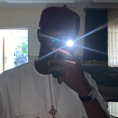 im6foot1 tweet media