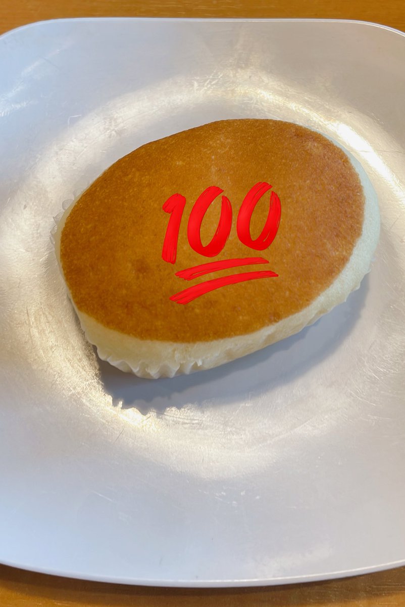 昨日チーズ蒸しパン食べ放題だったけど一つしか食べられなくて無念だったのでまた行きたい　チーズ蒸しパンになるくらいチーズ蒸しパン食べたい