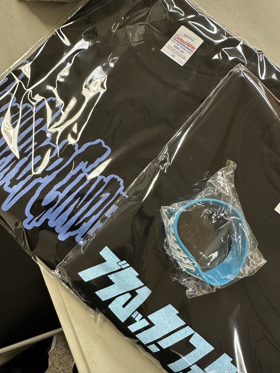 🩵すごく良い色🩵 ))/.:+ 是非実物を見て下さい お待ちしております