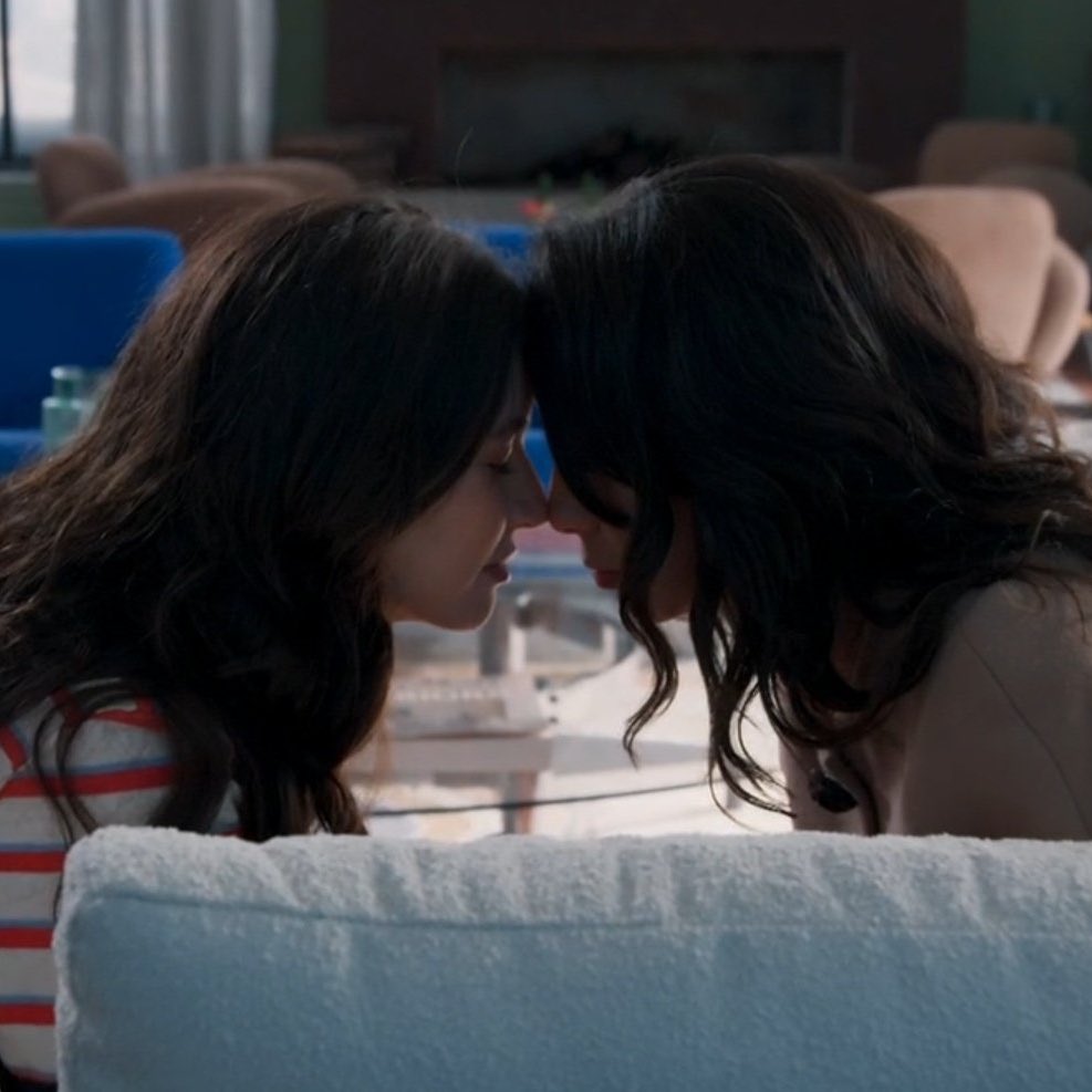 chuhcolate's tweet image. loquinha week, você jamais será esquecida