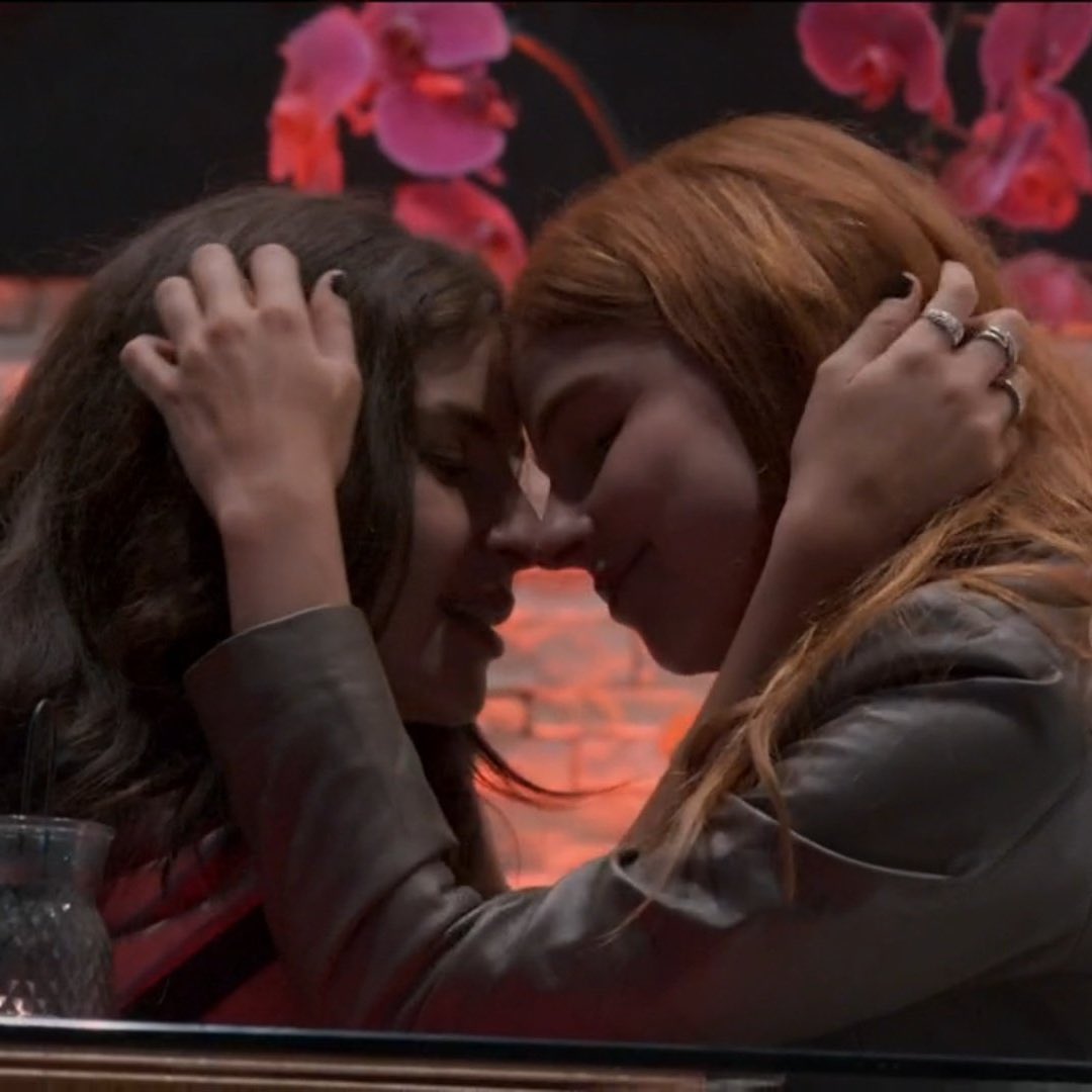 chuhcolate's tweet image. loquinha week, você jamais será esquecida