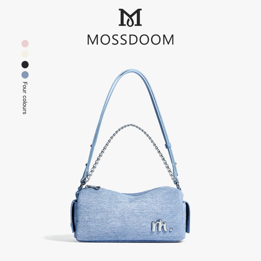 nishyaa___'s tweet photo. A small bag that fits all the essentials? Yes please 💅🏻💕 https://t.co/Ylue5lcBoj
