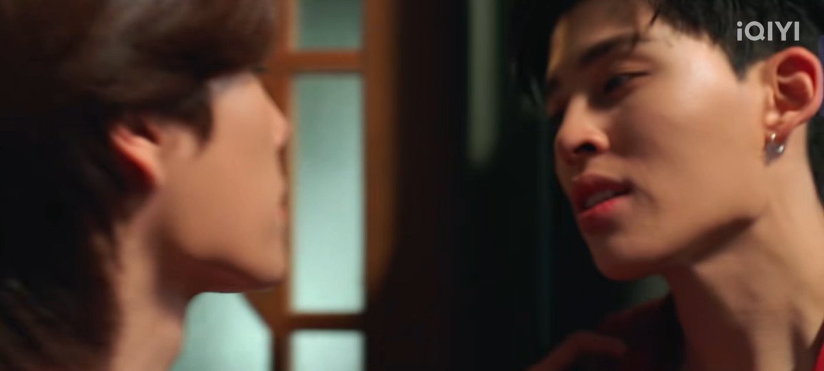 doublepjourney_'s tweet image. ไม่มีใครเล่นสักคน สายตามานท้าทายกันมาก
พี่สู้กันสุด ๆ เลยล่ะดุไม่ไหวกิ้ดดดด 😖🫵🏻

#MeAndTheeSeriesFinalEP