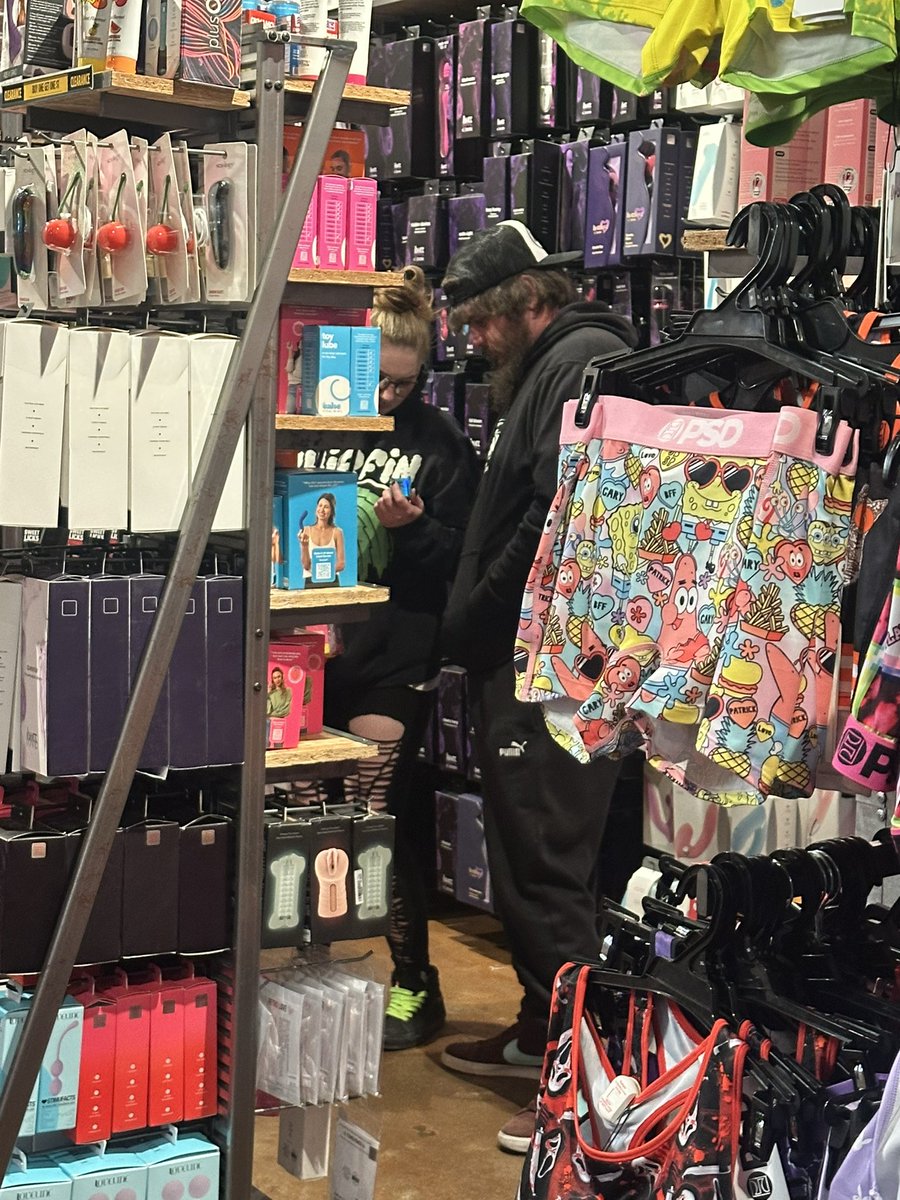 Larry “The Liability” Simpson, CFA, B.D. tweet media