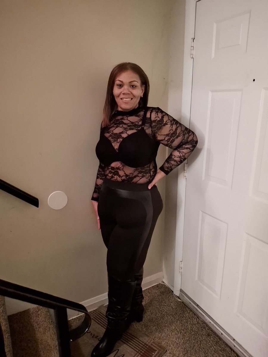 Ms. Ari tweet media