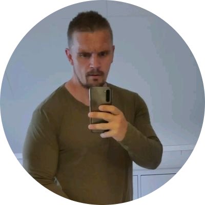 Lucky Teter tweet media