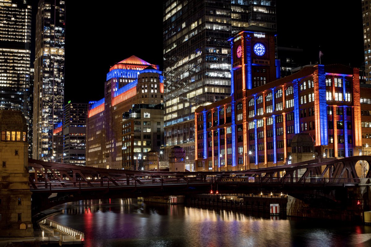 𝐿𝒾𝓈𝒶 𝐵𝑜𝓌𝓂𝒶𝓃 tweet media