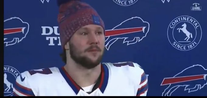 editti22's tweet image. Me when the chipotle worker yells out to the cashier that I got double meat