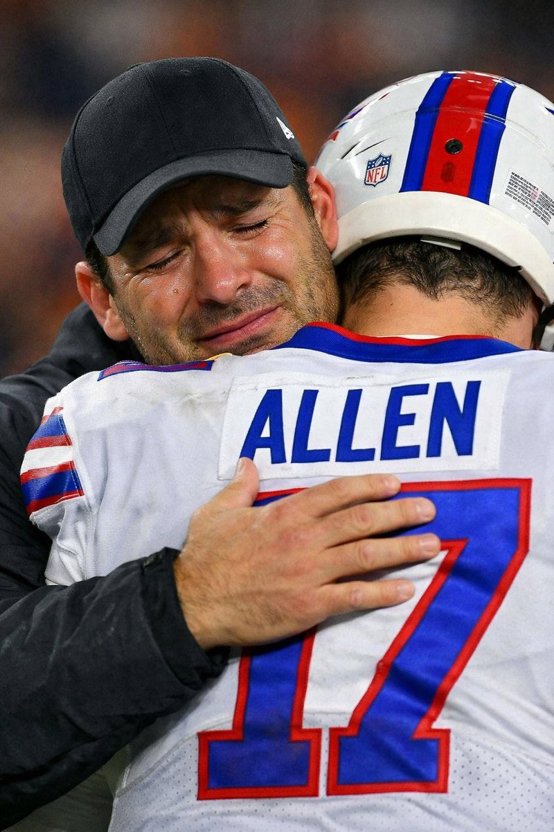 The Ravens Huddle tweet media