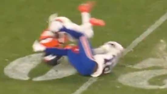 barstoolsports's tweet image. The Bills Got Absolutely Fucked Over And We Got Robbed Of A Classic Because The NFL Somehow Has No Idea What The Hell A Catch Is s.barstool.link/c/article-3561…