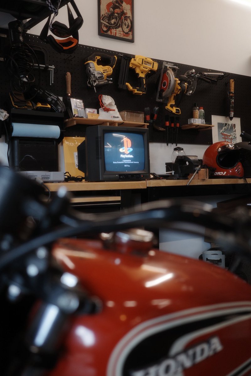 Jason Connell tweet media