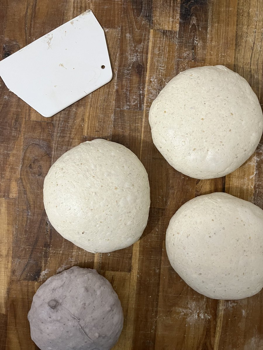 vadaang's tweet image. 4 tahun latihan