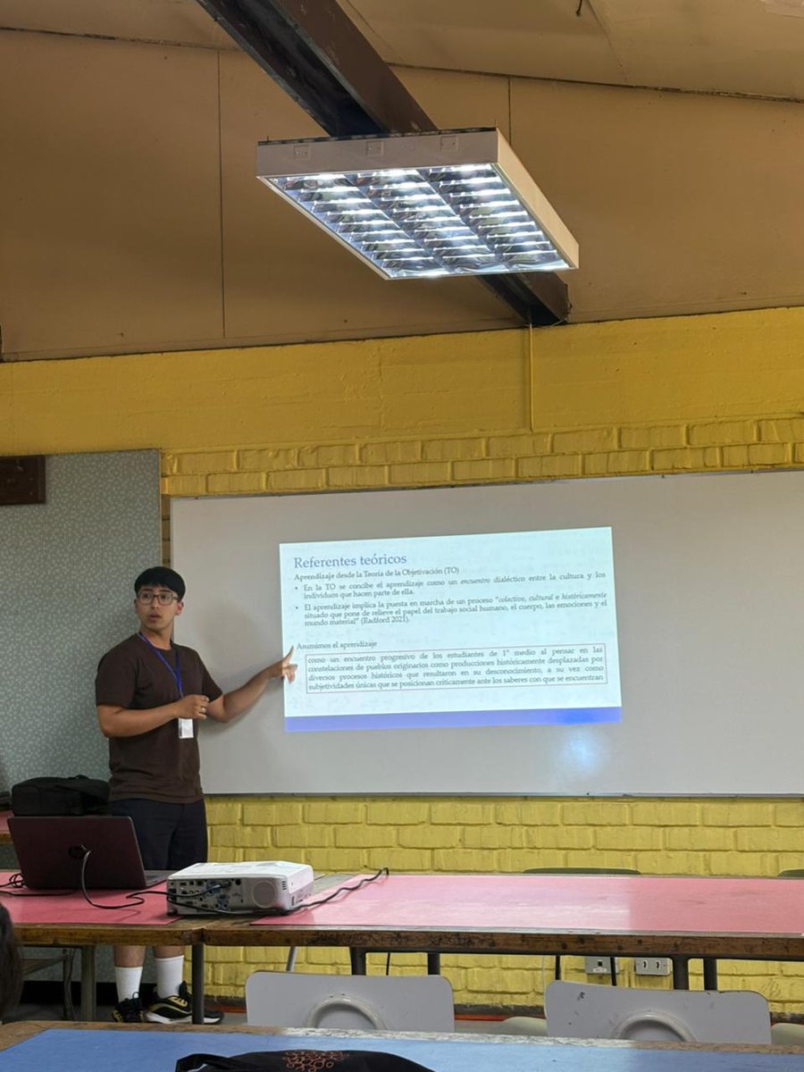 aprender_en_red's tweet photo. 🌌 Aprender en Red en el #XENDFi2026
Nuestro compañero Alan Basilio Pizarro-Ayavire presentará:
🪐 “Explorando el cielo nocturno a través de las constelaciones originarias”
📍 UMCE, Santiago de Chile | 📅 13 de enero
#EducaciónCientífica #AstronomíaCultural https://t.co/pT6i9D9bAF