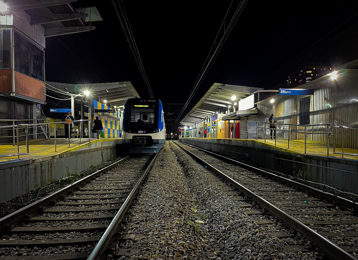 No tenemos más salidas en nuestro itinerario de hoy. 🚝 Te esperamos mañana en tu estación de siempre.